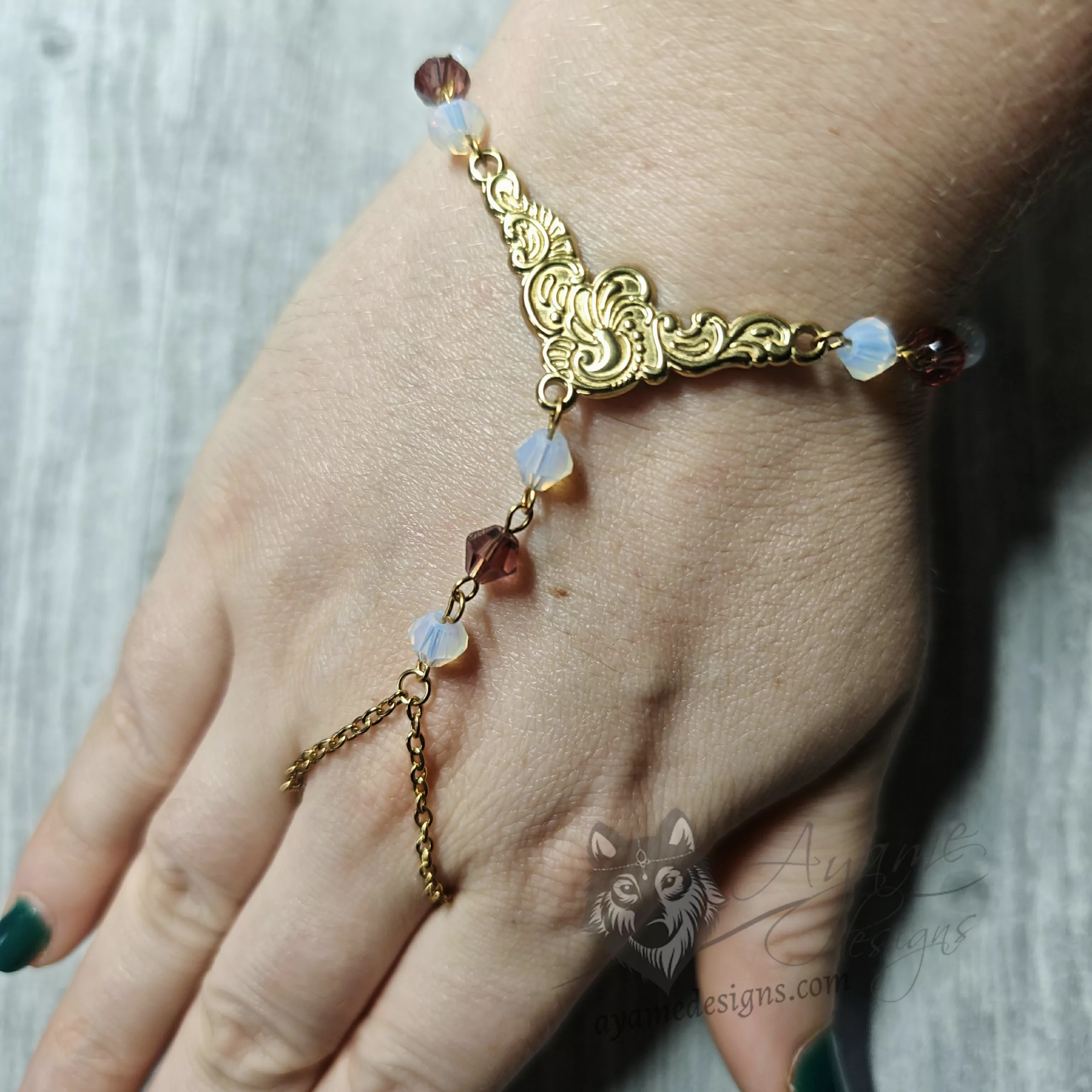 Adelia V2 Hand Bracelet